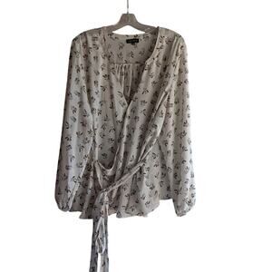 EUC 1State Size 3X Wrap Long Sleeve White With Flowers Blouse Top